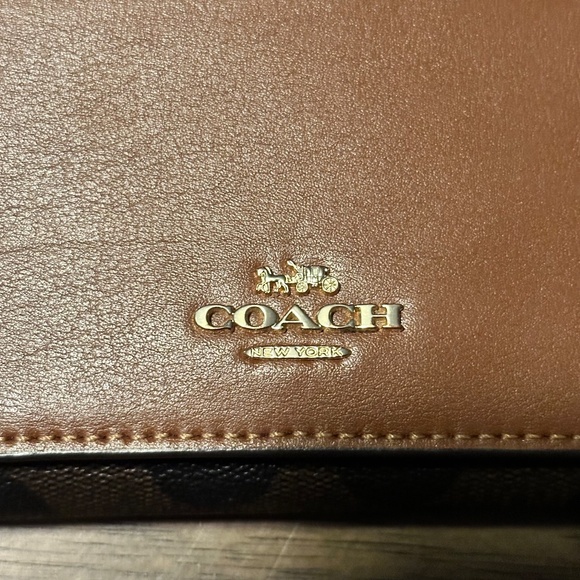Coach Tri-fold wallet C5966 - Picture 2 of 5